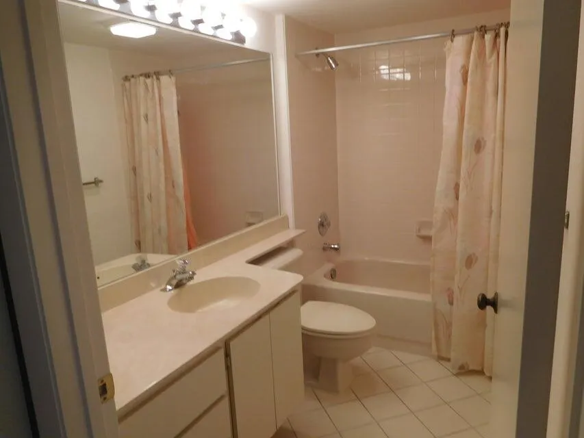 GUEST BATH