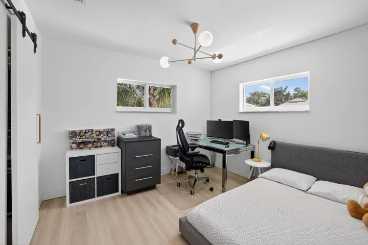 50-web-or-mls-A699A9299