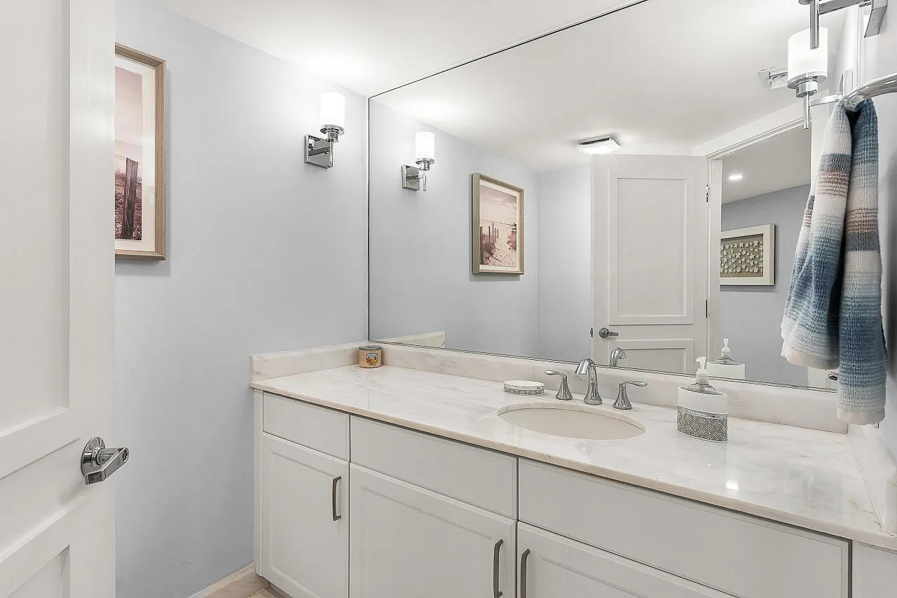100-Lakeshore-Dr-252-HigMedia-019-1280
