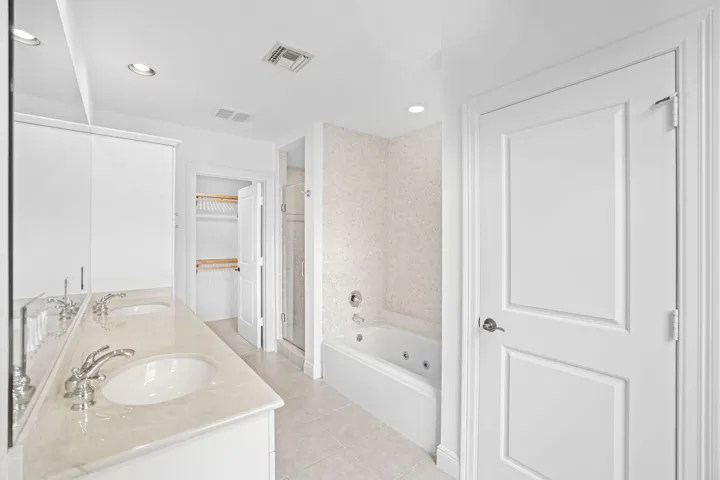 33-web-or-mls-3F2A9125