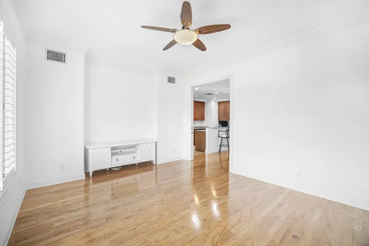 18-web-or-mls-3F2A9060