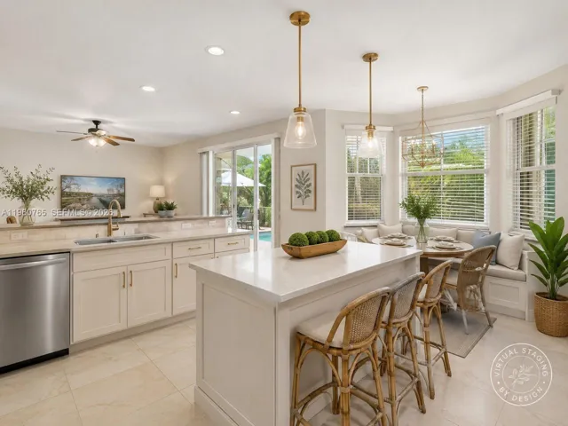 virtual Staging.