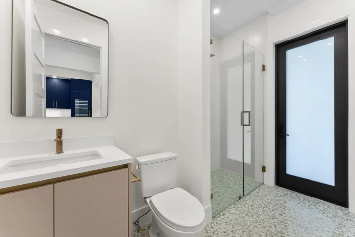 Bathroom 4