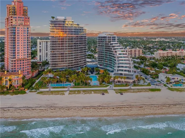 AUBERGE BEACH RESIDENCES & SPA