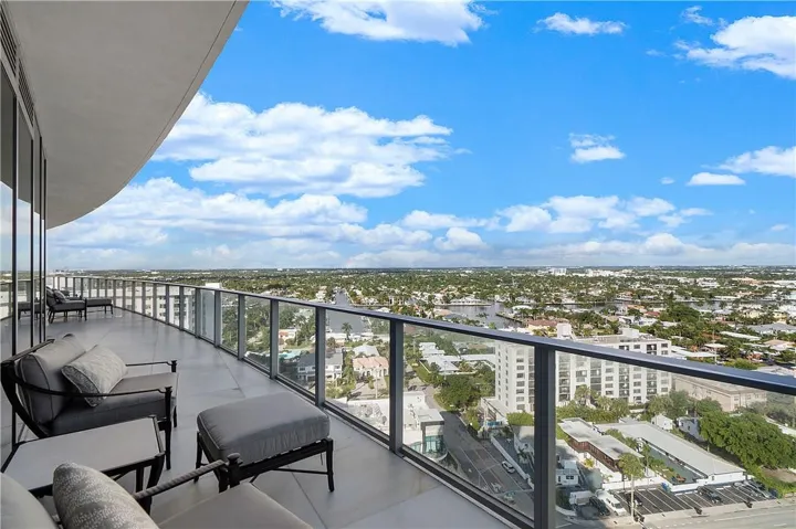 MAIN LEVEL TERRACE