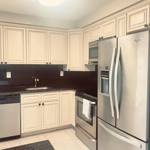 dishwasher, stove, microwave, refrigerator