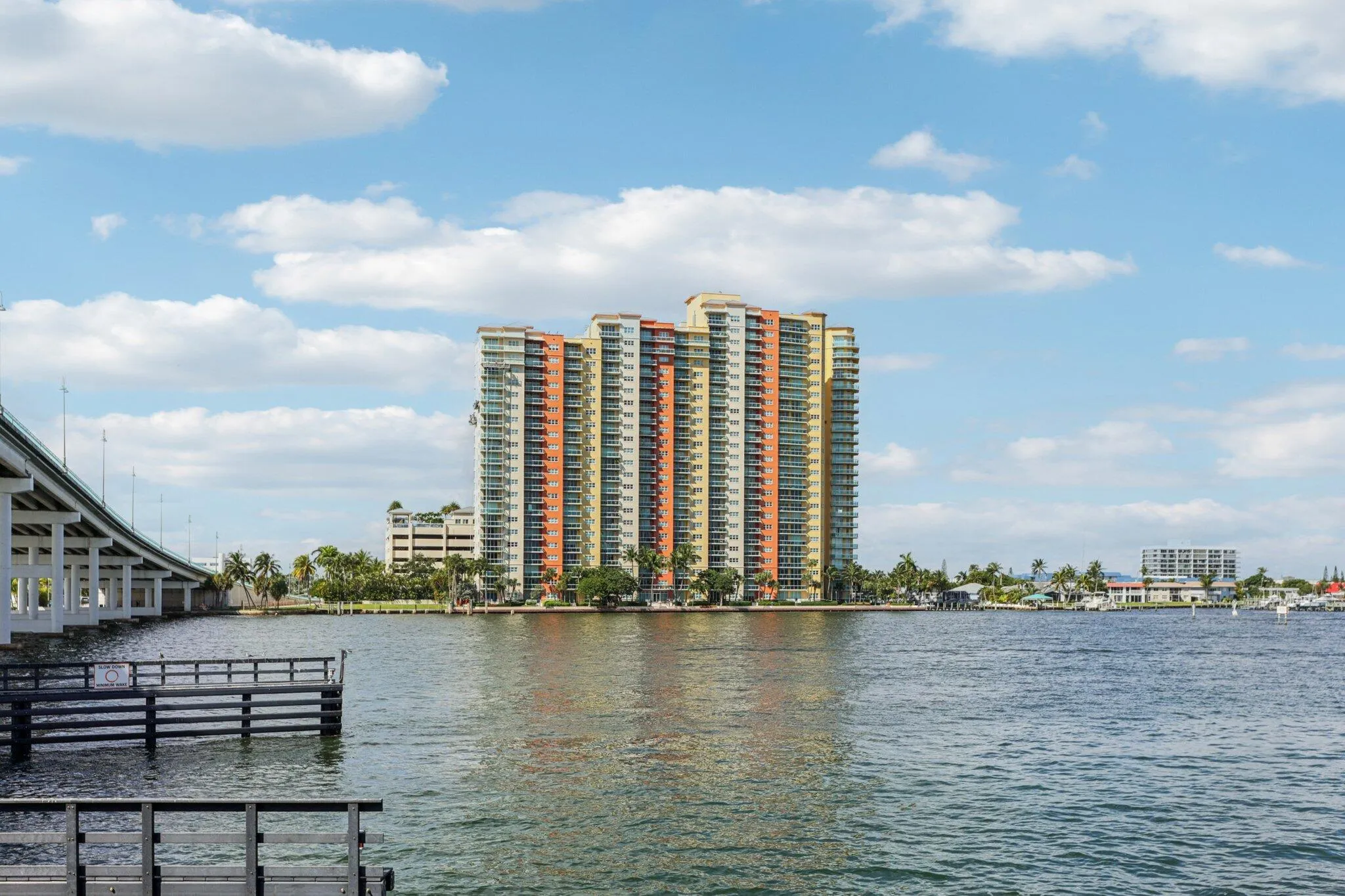 42-web-or-mls-Lake Shore Dr 1404-S1001-0