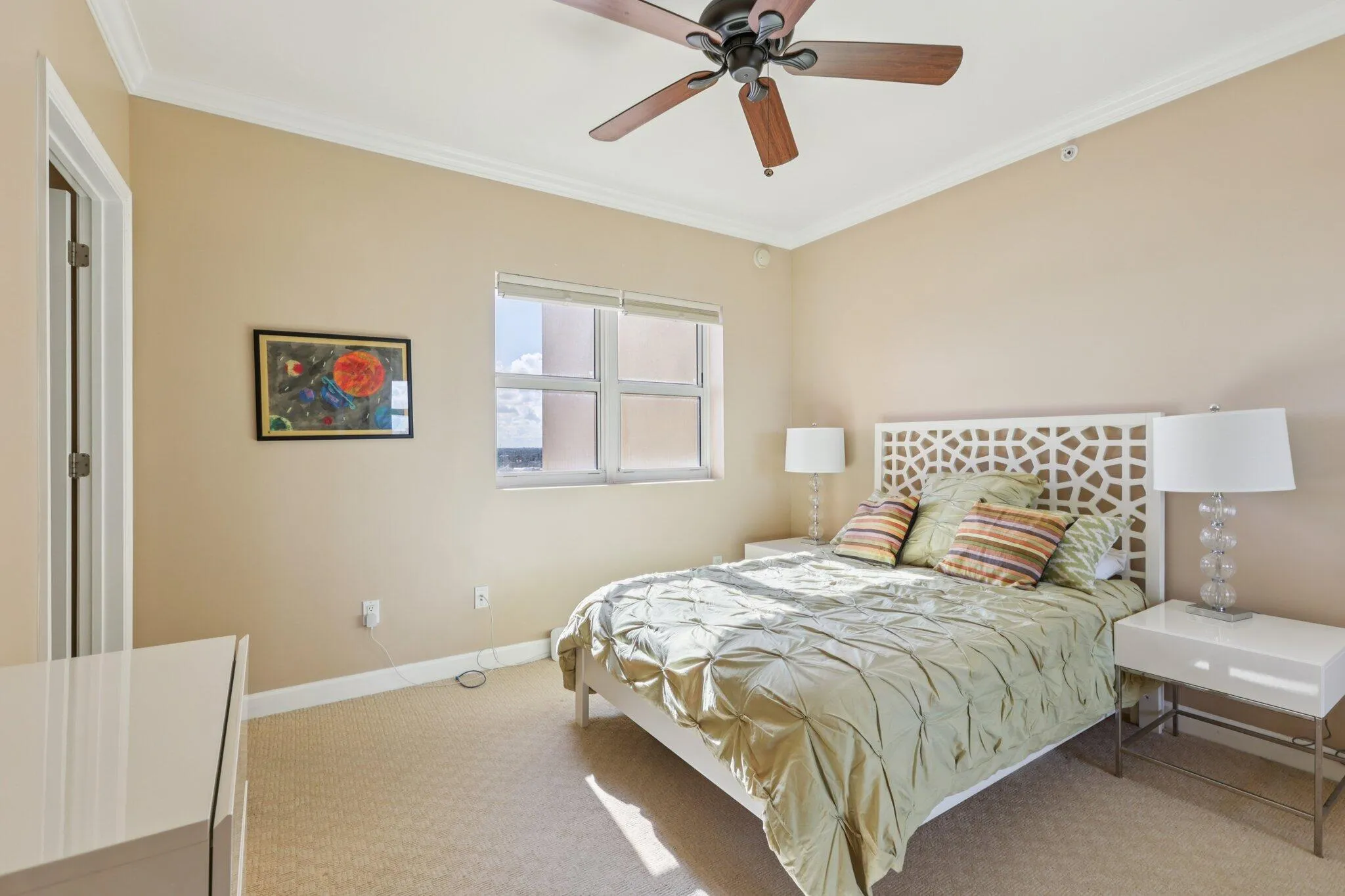17-web-or-mls-Lake Shore Dr 1404-S1001-0