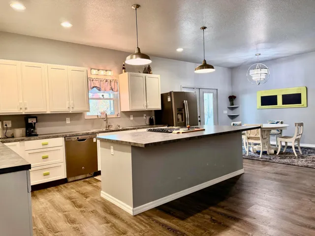 Island kitchen