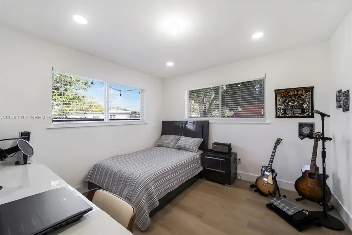 Second bedroom