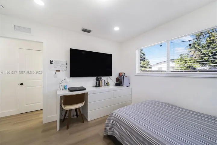 Second bedroom