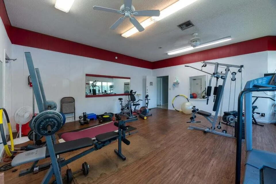 Hidden Harbour exercise room