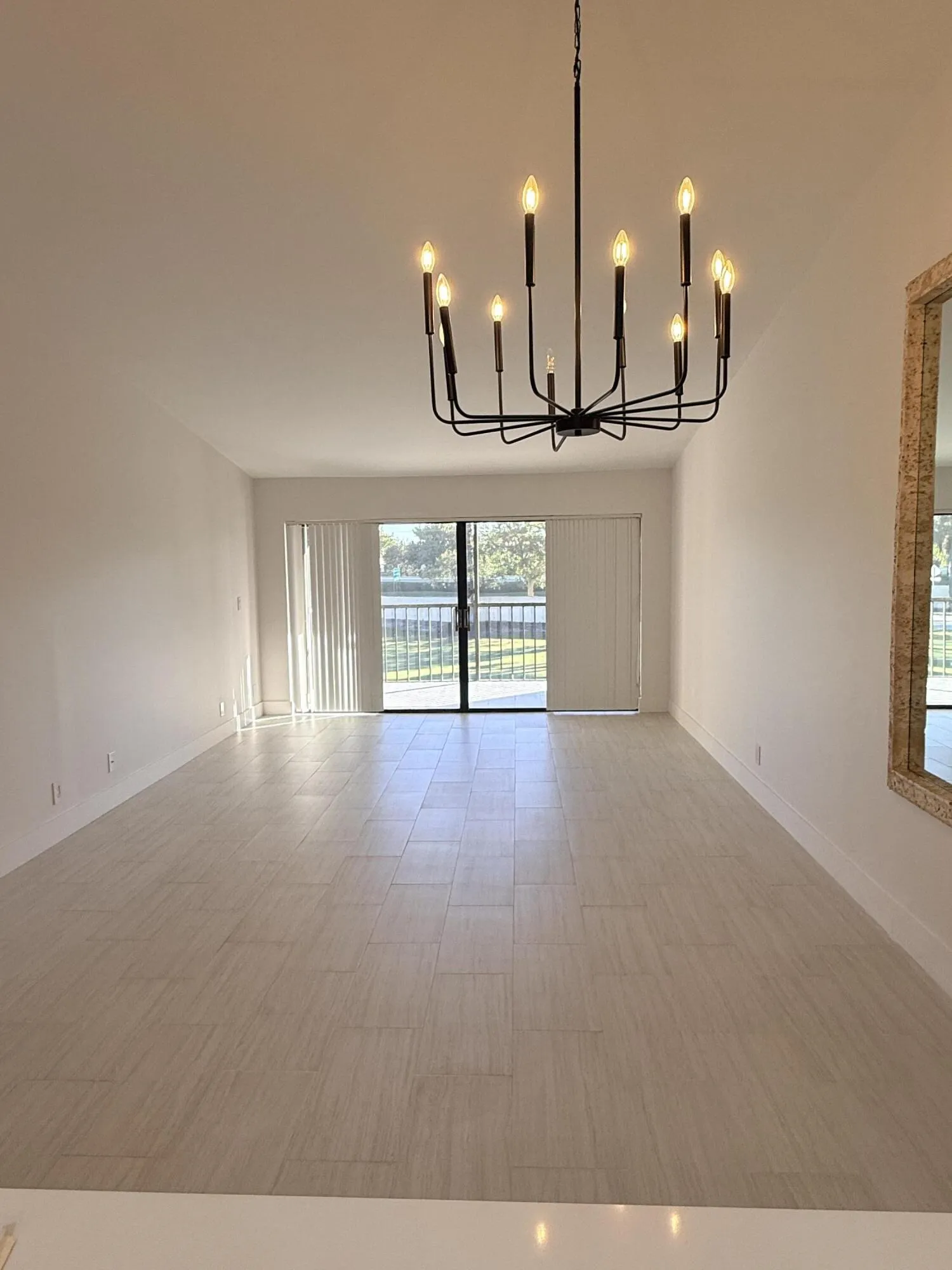 DINING ROOM/LIVING AREA