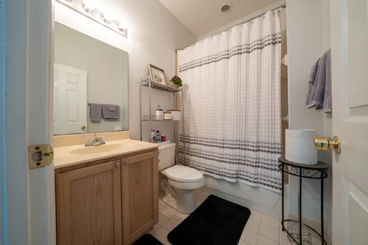 2BR05939