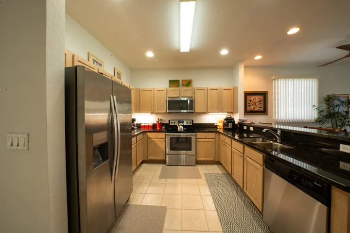 2BR05904