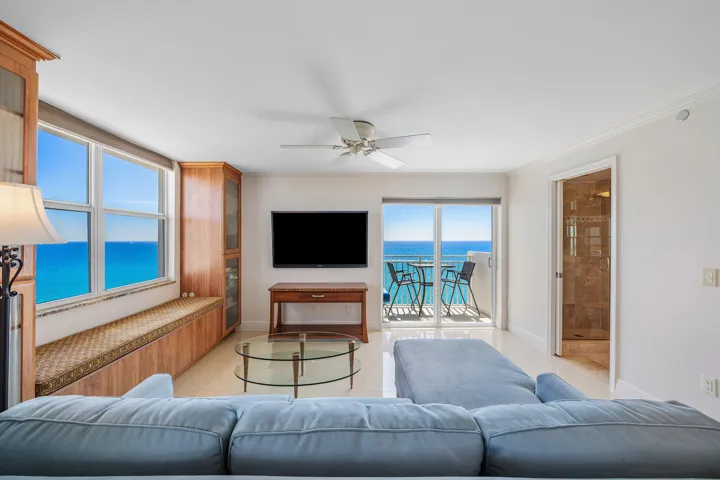 Everywhere you look, ocean views