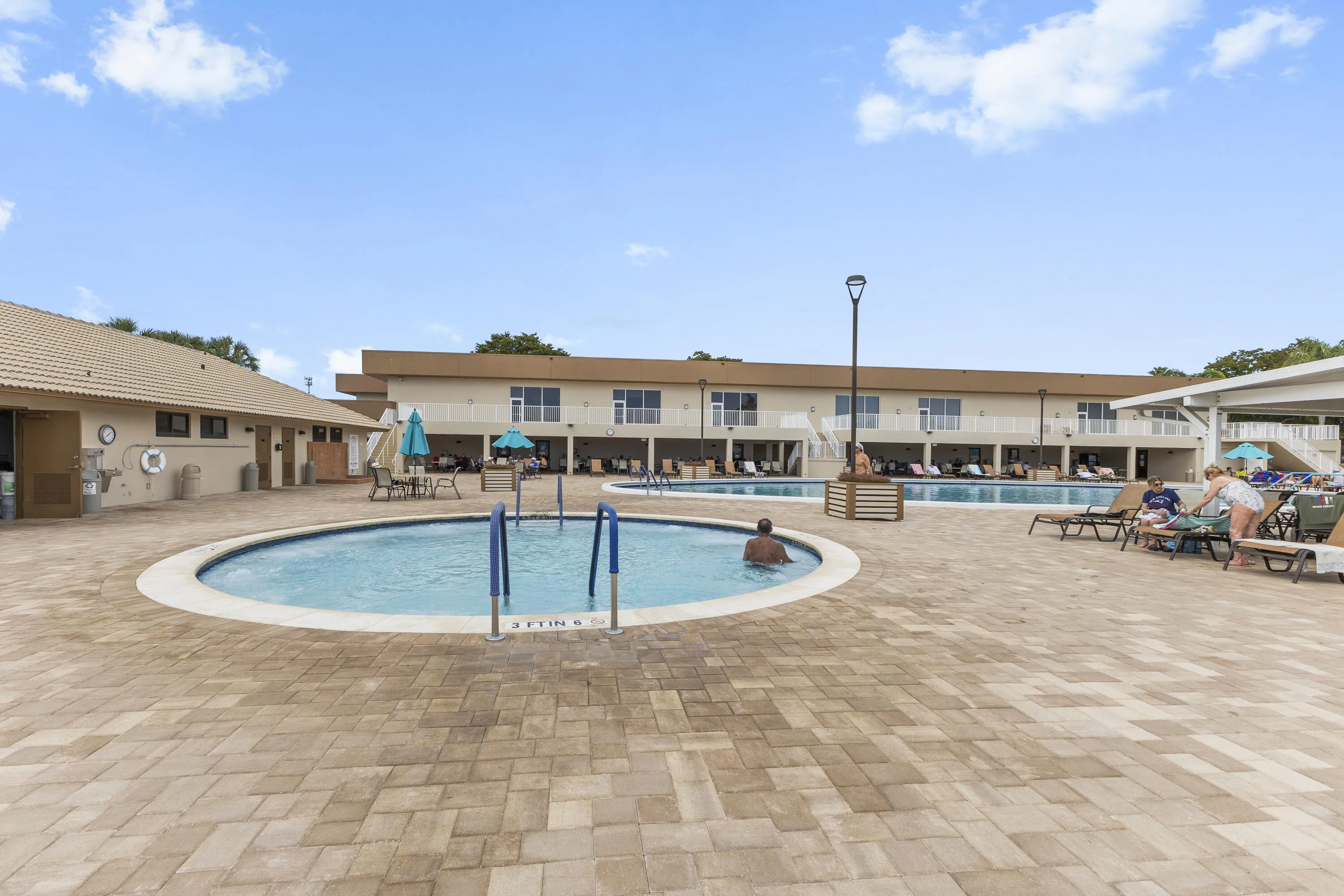 Whirlpool Spa