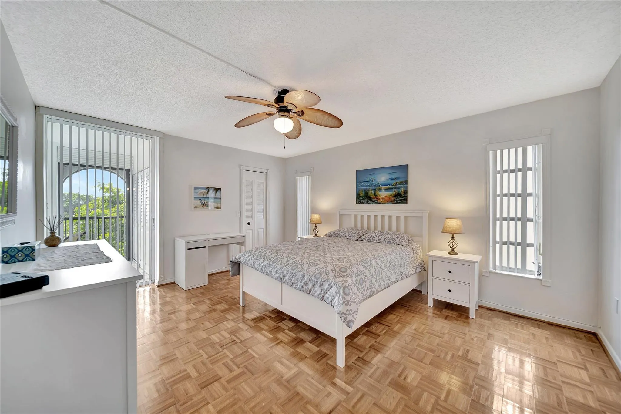 MASTER BEDROOM WITH ENTRY TO BALCONY