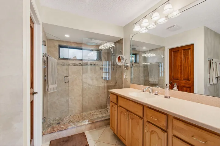 Large Updated Shower