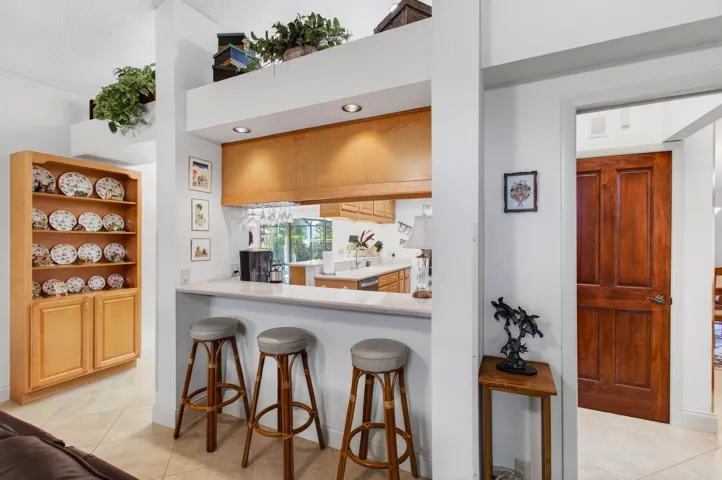 Breakfast Bar
