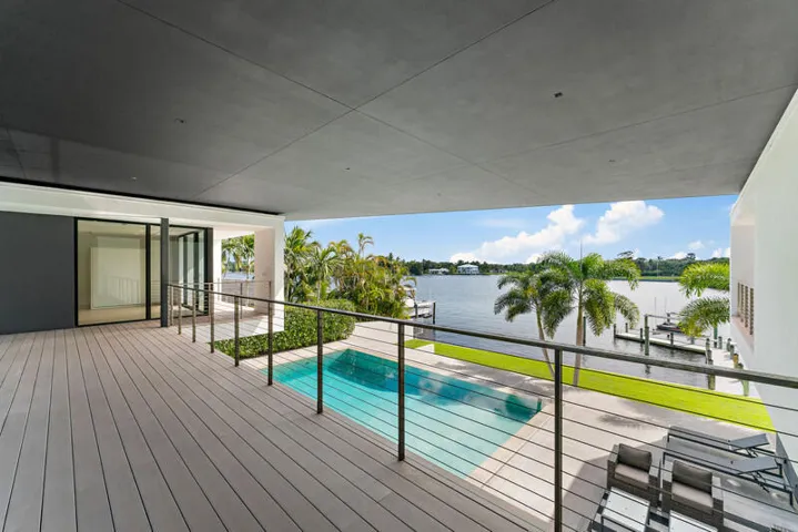 2nd floor-pool & intracoastal views