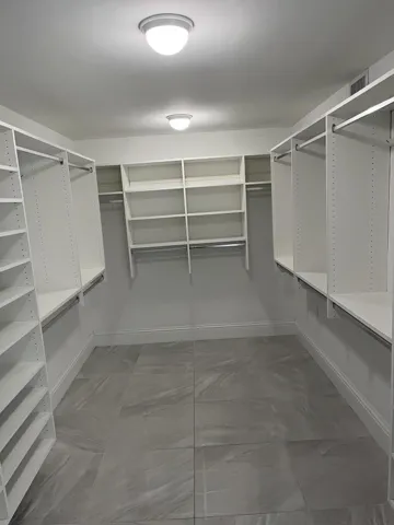 Master Closet 1