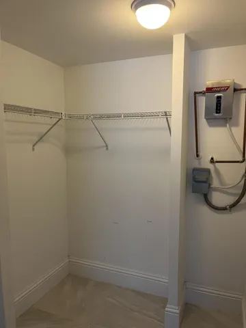 Closet Bedroom 3