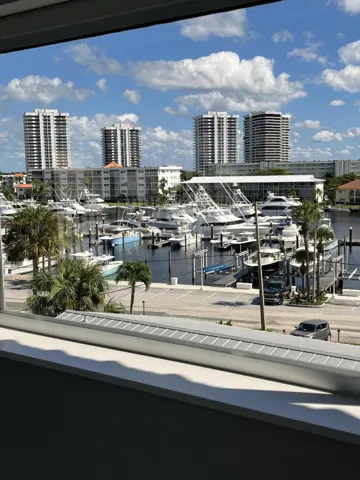 Marina View 1