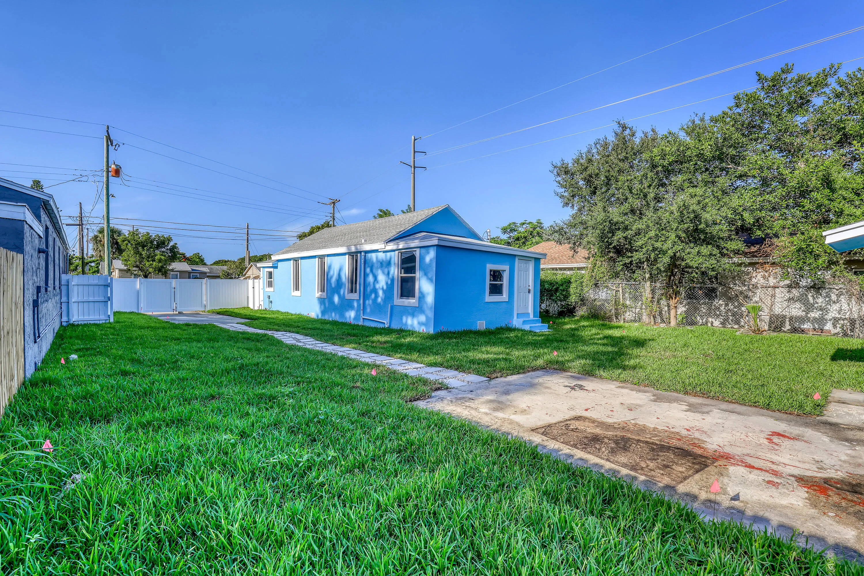 Property photo 33