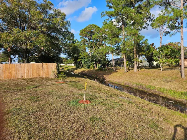 Large corner lot