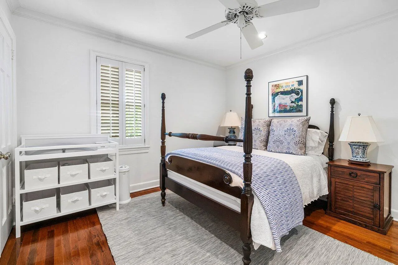021-240MirafloresDrive-PalmBeach-FL-3348