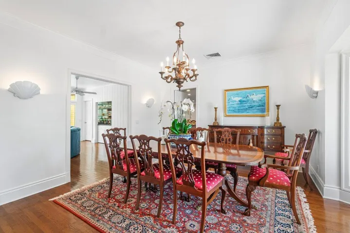017-240MirafloresDrive-PalmBeach-FL-3348