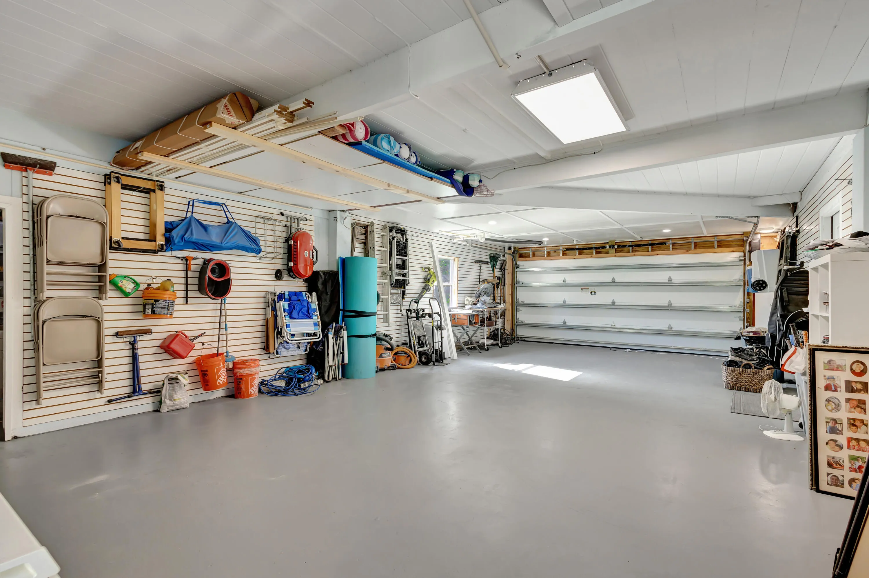 4-Car Garage
