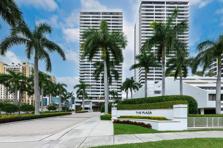 529 S Flagler Dr Unit 3 West-large-038-0