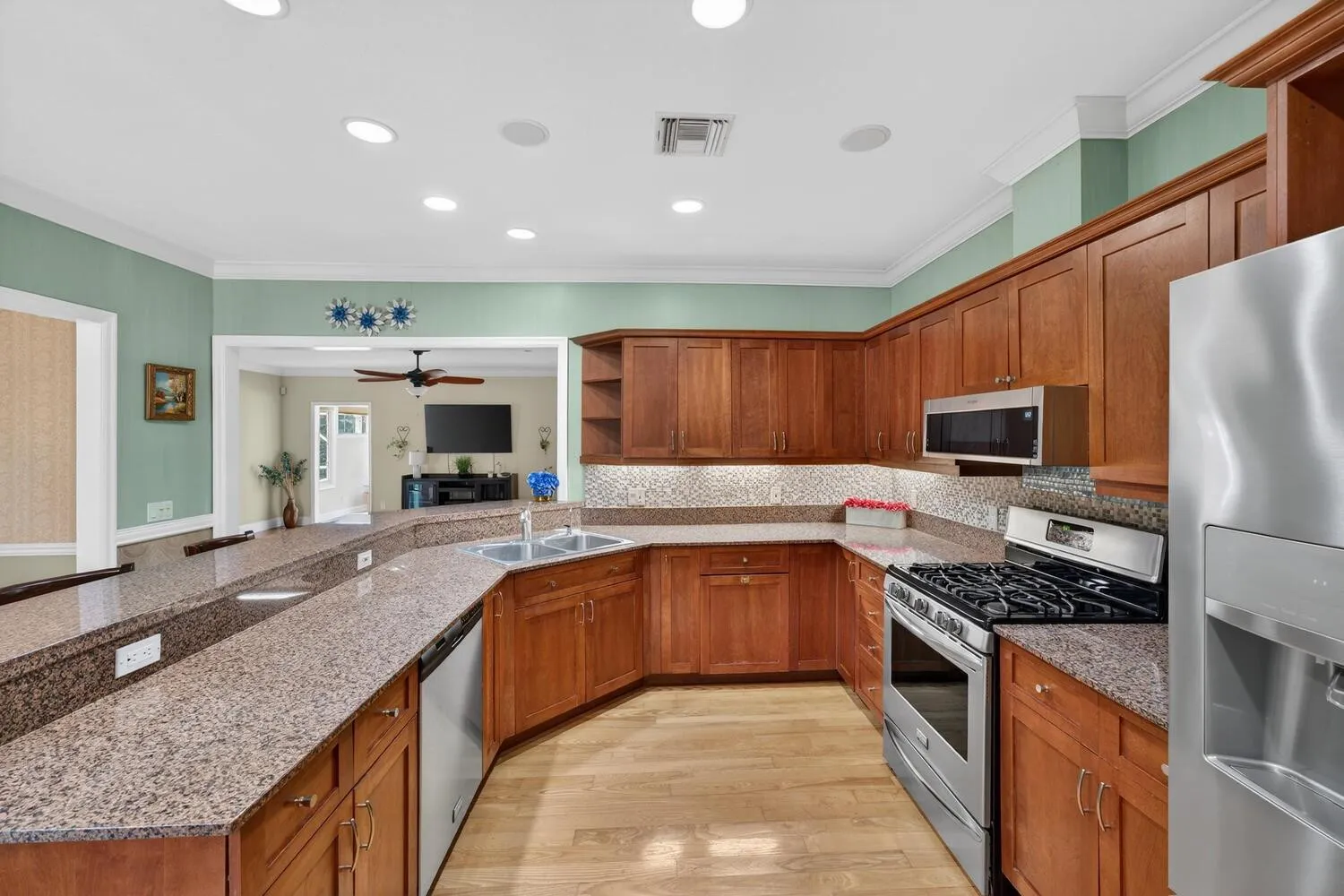 Property photo 11
