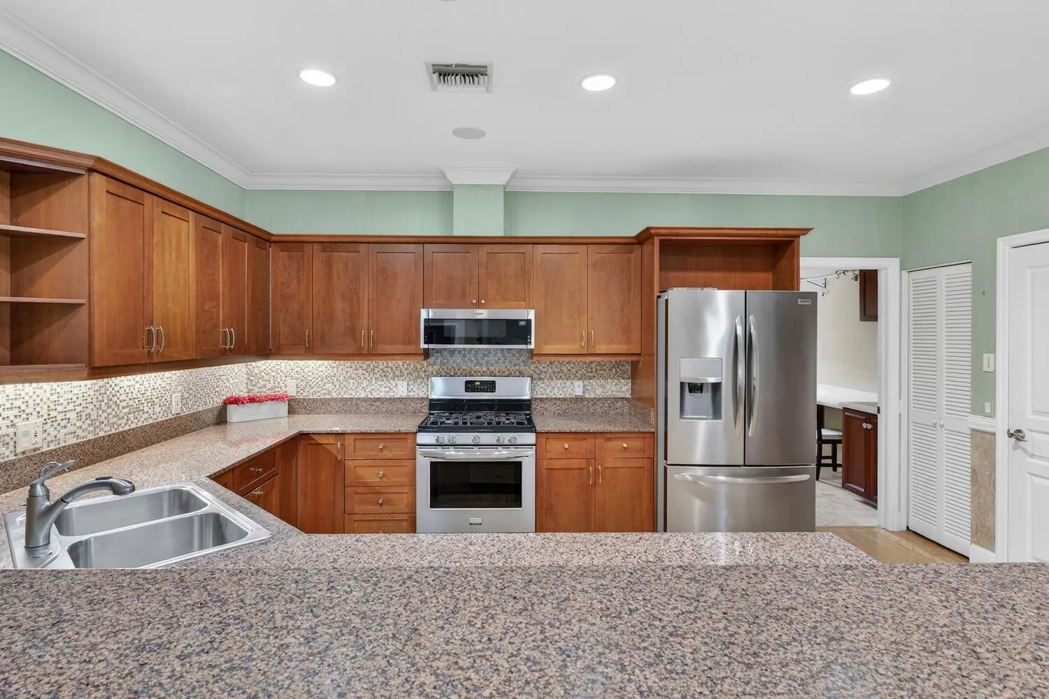 Property photo 12