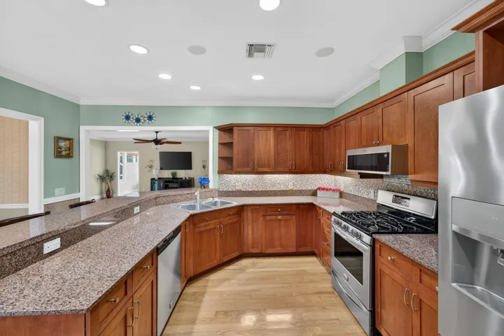 spacious kitchen