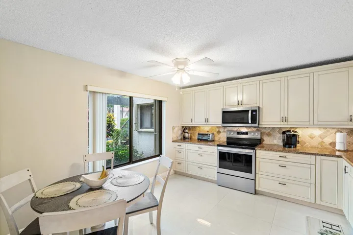 012-5771FairwayParkCourt-103-BoyntonBeac