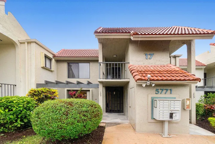 003-5771FairwayParkCourt-103-BoyntonBeac