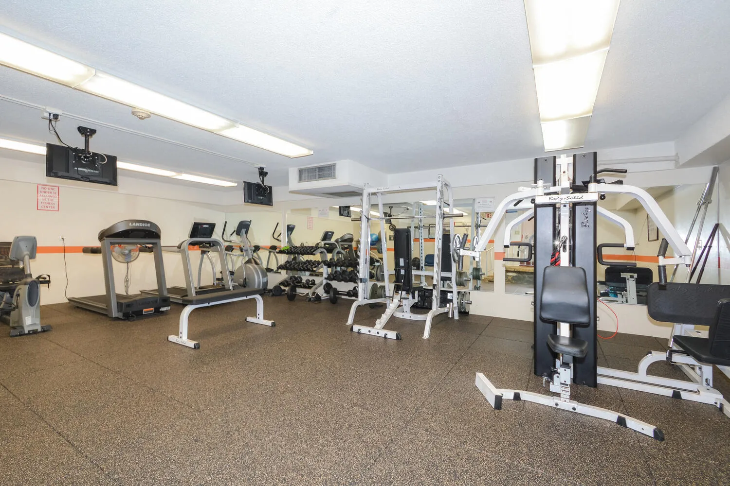 2871 N Ocean Blvd Apt F429-large-034-003