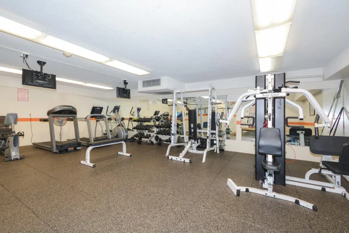 2871 N Ocean Blvd Apt F429-large-034-003
