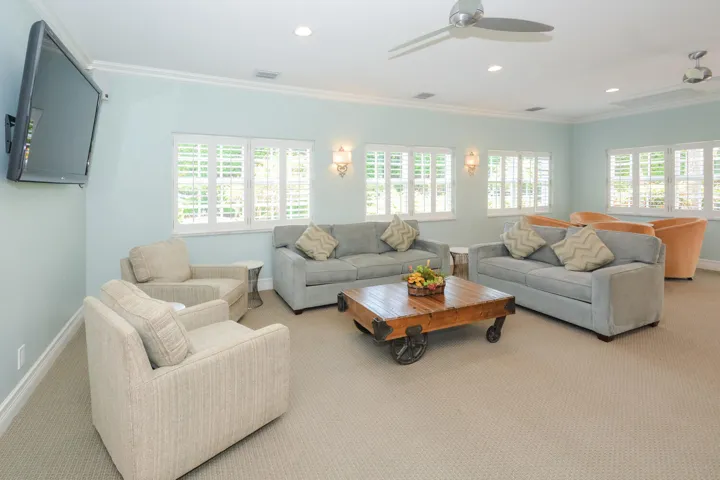 2871 N Ocean Blvd Apt F429-large-031-010