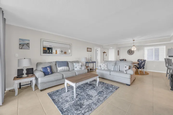 2400 S Ocean Dr 7645