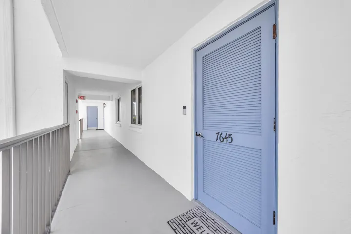 2400 S Ocean Dr 7645