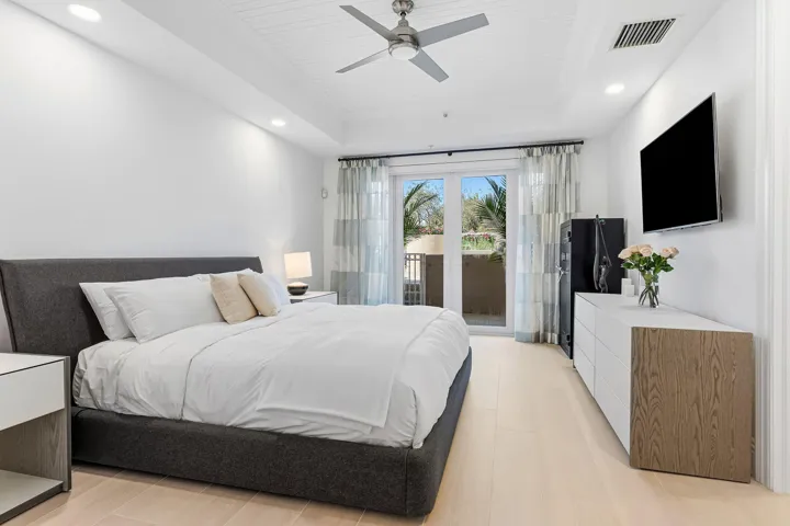 021-122Southeast6thAvenue-3-DelrayBeach-