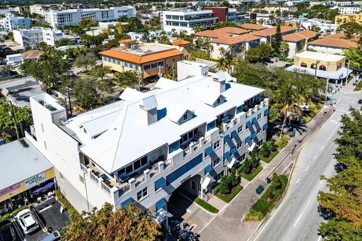 032-122Southeast6thAvenue-3-DelrayBeach-