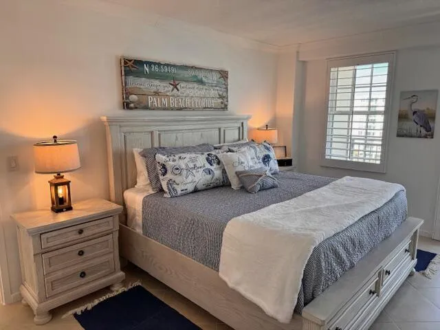 Bed - Storage