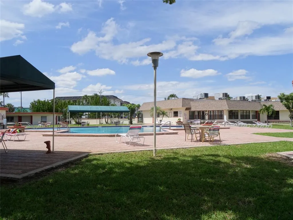 Oakland Estates Pool Area