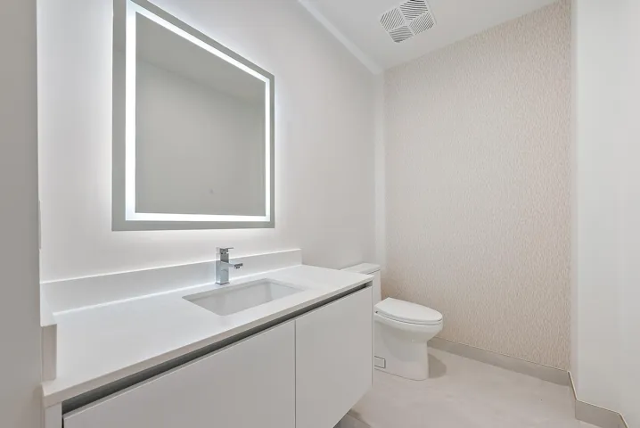 220 Lake Shore Dr unit 1008-1