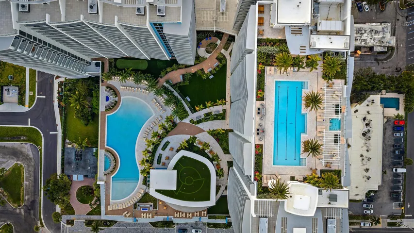 220 Lake Shore Dr unit 1008-42